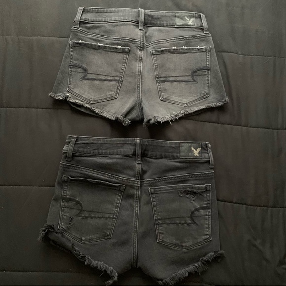 AEO HI RISE SHORTS SET OF 2 in SIZE 2 Worn just a couple of times like New - Picture 2 of 6